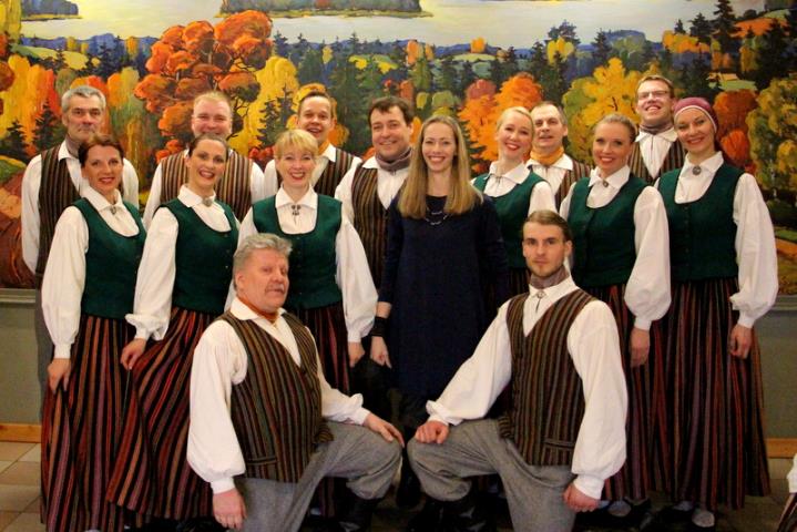 Deju kolektīvs "Straupe"
